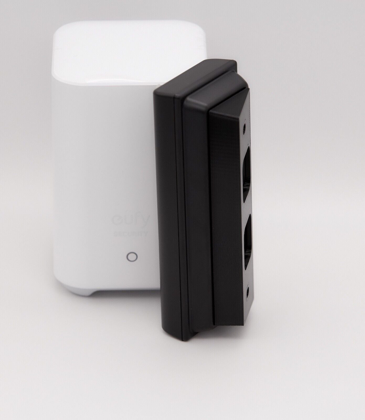 Mounting bracket (25º) for T8210 Eufy Video Doorbell (mount only)